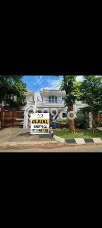 Jual Rumah Luas Elegan Dengan View Eksklusif di Modernland, Tangerang Jual Rumah Luas Elegan Dengan View Eksklusif di Modernland, Tangerang