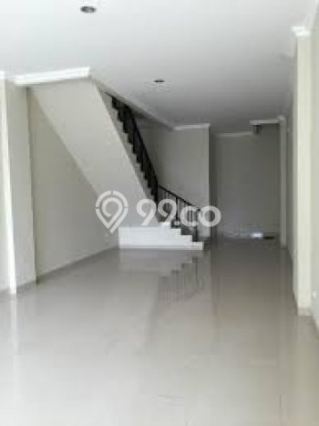 Ruko Kawasan Green Lake City, Luas 180m², Area Komersial, Lokasi Strategis Ruko Kawasan Green Lake City, Luas 180m², Area Komersial, Lokasi Strategis