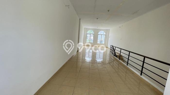 Dijual Ruko Kawasan Gading Serpong IL Lago, Luas 150m2m², Area Berkembang, Jalan Utama Dijual Ruko Kawasan Gading Serpong IL Lago, Luas 150m2m², Area Berkembang, Jalan Utama