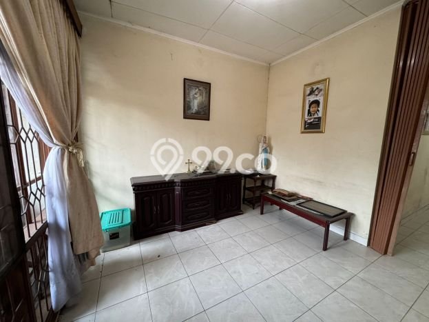 DIJUAL CEPAT! Rumah Asri area Serpong Villa Melati Mas, Tangerang Selatan, LT 402m² Bangunan 141m² BISA KPR! DIJUAL CEPAT! Rumah Asri area Serpong Villa Melati Mas, Tangerang Selatan, LT 402m² Bangunan 141m² BISA KPR!