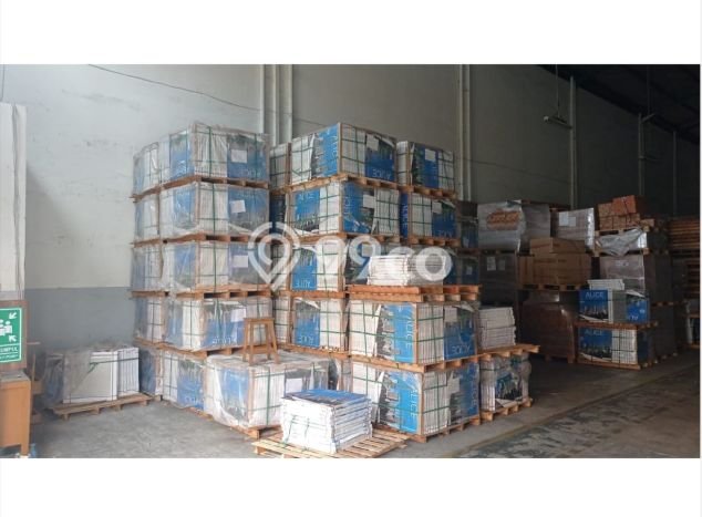 Gudang di , Luas 251m2m², Pusat Bisnis, Lokasi Premium Gudang di , Luas 251m2m², Pusat Bisnis, Lokasi Premium