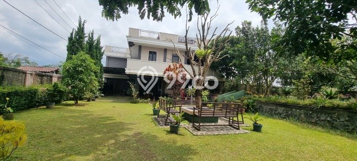 Siap Huni Rumah Mewah 5 Kamar di Megamendung Dekat ke Mana Saja Siap Huni Rumah Mewah 5 Kamar di Megamendung Dekat ke Mana Saja