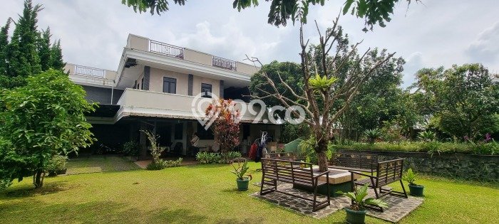 Siap Huni Rumah Mewah 5 Kamar di Megamendung Dekat ke Mana Saja Siap Huni Rumah Mewah 5 Kamar di Megamendung Dekat ke Mana Saja