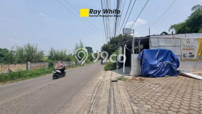 Ruko bagus disewakan di Bojong Gede Bogor dengan LB 145m2 harga sewa terbaik Ruko bagus disewakan di Bojong Gede Bogor dengan LB 145m2 harga sewa terbaik