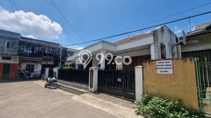 Dijual Cepat Rumah Siap Huni LT 253m2 LB 121m2 di Bogor Cocok untuk Hunian Dijual Cepat Rumah Siap Huni LT 253m2 LB 121m2 di Bogor Cocok untuk Hunian