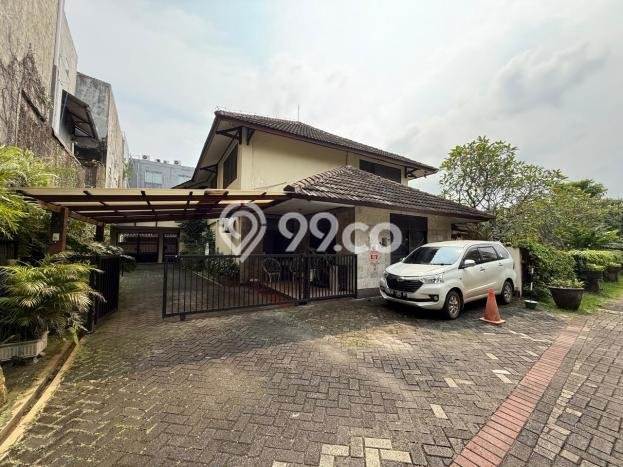 Jual Rumah Mewah Megah Dengan View Cantik di Ragunan, Jakarta Selatan Jual Rumah Mewah Megah Dengan View Cantik di Ragunan, Jakarta Selatan