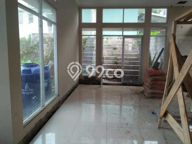Rumah Luxury Modern Tanpa Renovasi di Dago Bandung Rumah Luxury Modern Tanpa Renovasi di Dago Bandung