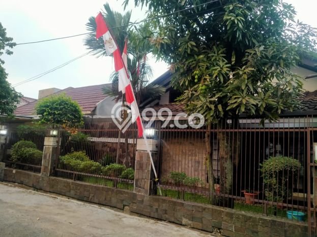 For Sale! Luxury House LT 285m2 Desain Elegan di Turangga For Sale! Luxury House LT 285m2 Desain Elegan di Turangga