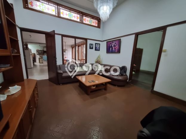 Jual Cepat Hunian Mewah Klasik di Bandung Jual Cepat Hunian Mewah Klasik di Bandung