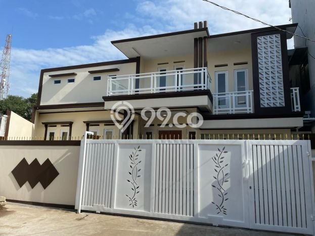 Hunian Mewah LB 165m2 Siap Pakai Desain Elegan di Suci, Bandung Hunian Mewah LB 165m2 Siap Pakai Desain Elegan di Suci, Bandung