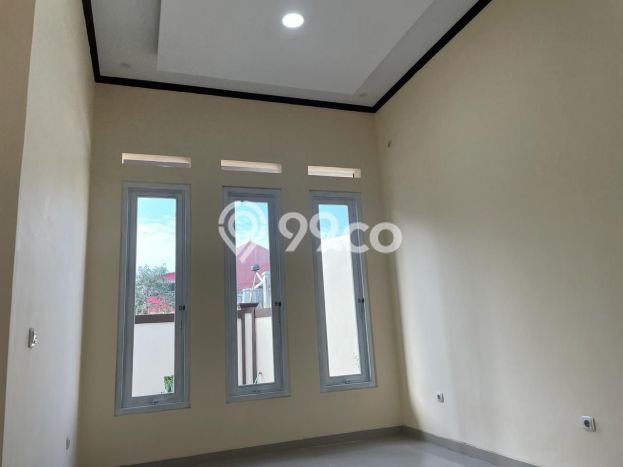 Hunian Mewah LB 165m2 Siap Pakai Desain Elegan di Suci, Bandung Hunian Mewah LB 165m2 Siap Pakai Desain Elegan di Suci, Bandung