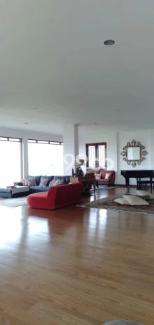 Dijual Rumah Mewah Elegan Dengan View Eksklusif di Dago Pakar, Bandung Dijual Rumah Mewah Elegan Dengan View Eksklusif di Dago Pakar, Bandung