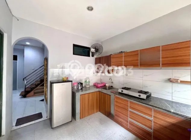 Kos-kosan Dijual di Tebet, Jakarta Selatan dengan 9 Kamar Tidur, 5 Kamar Mandi Kos-kosan Dijual di Tebet, Jakarta Selatan dengan 9 Kamar Tidur, 5 Kamar Mandi