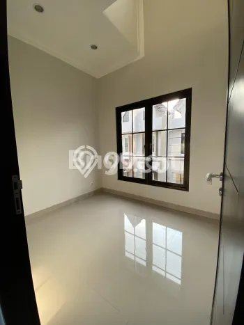 Jual Rumah Bagus Siap Huni LB 128m2 di Blimbing, Malang Jual Rumah Bagus Siap Huni LB 128m2 di Blimbing, Malang