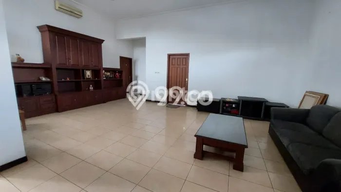 Unit Gudang Dijual di Sukun Malang Luas Tanah 1346m2, Luas Bangunan 1000m2 Unit Gudang Dijual di Sukun Malang Luas Tanah 1346m2, Luas Bangunan 1000m2