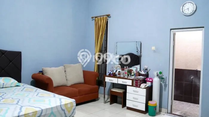 Rumah Elit Modern Tanpa Renovasi di Pondok Kelapa Jakarta Timur Rumah Elit Modern Tanpa Renovasi di Pondok Kelapa Jakarta Timur