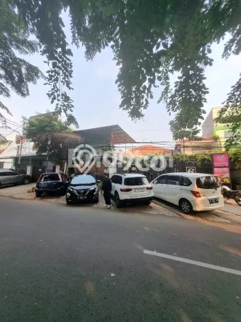 Unit Komersial Dijual di Tebet Jakarta Selatan Luas Tanah 448m2, Luas Bangunan 524m2 Unit Komersial Dijual di Tebet Jakarta Selatan Luas Tanah 448m2, Luas Bangunan 524m2
