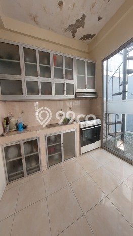 Jual Rumah Mewah Elegan Dengan View Cantik di BSD, Tangerang Jual Rumah Mewah Elegan Dengan View Cantik di BSD, Tangerang