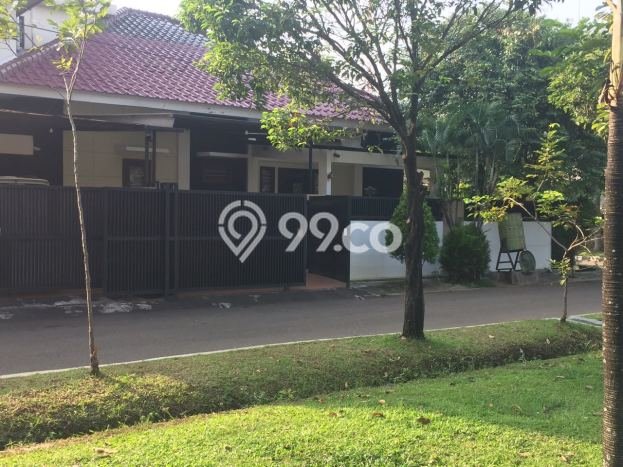 Dijual Rumah Luas Elegan Dengan View Eksklusif di Joglo, Jakarta Barat Dijual Rumah Luas Elegan Dengan View Eksklusif di Joglo, Jakarta Barat