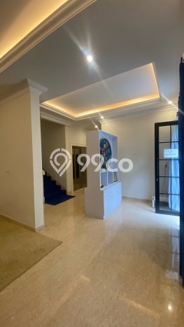 Jual Rumah Mewah Megah Dengan View Cantik di Alam Sutera, Tangerang Jual Rumah Mewah Megah Dengan View Cantik di Alam Sutera, Tangerang
