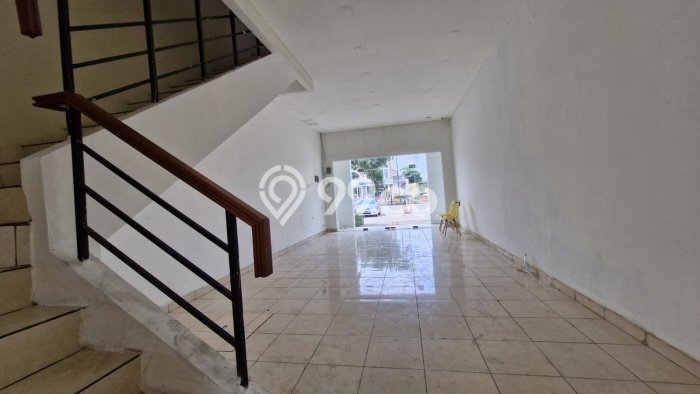Ruko Bagus Dijual LB 180m2 Lokasi Strategis Tangerang Area Cocok untuk Bisnis Ruko Bagus Dijual LB 180m2 Lokasi Strategis Tangerang Area Cocok untuk Bisnis