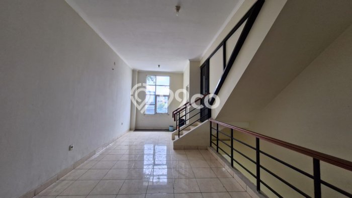 Ruko Bagus Dijual LB 180m2 Lokasi Strategis Tangerang Area Cocok untuk Bisnis Ruko Bagus Dijual LB 180m2 Lokasi Strategis Tangerang Area Cocok untuk Bisnis