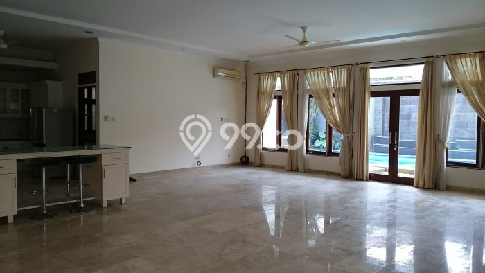 Jual Rumah Mewah Megah Dengan View Eksklusif di Pondok Indah, Jakarta Selatan Jual Rumah Mewah Megah Dengan View Eksklusif di Pondok Indah, Jakarta Selatan