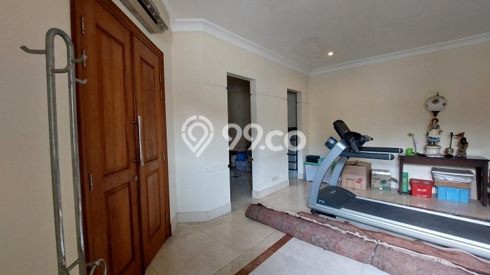 Hunian Mewah LB 800m2 Siap Huni Desain Elegan di Pondok Indah, Jakarta Selatan Hunian Mewah LB 800m2 Siap Huni Desain Elegan di Pondok Indah, Jakarta Selatan