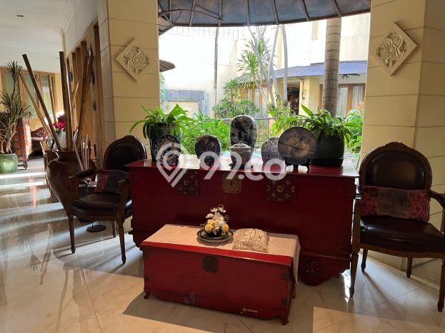 Rumah Elit LB 800m2 Siap Pakai Desain Elegan di Pondok Indah, Jakarta Selatan Rumah Elit LB 800m2 Siap Pakai Desain Elegan di Pondok Indah, Jakarta Selatan