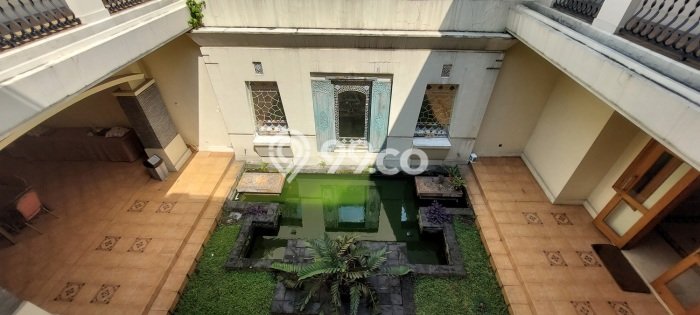 Hunian Mewah LB 800m2 Siap Huni Desain Elegan di Pondok Indah, Jakarta Selatan Hunian Mewah LB 800m2 Siap Huni Desain Elegan di Pondok Indah, Jakarta Selatan