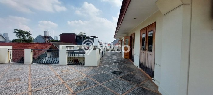 Hunian Mewah LB 800m2 Siap Huni Desain Elegan di Pondok Indah, Jakarta Selatan Hunian Mewah LB 800m2 Siap Huni Desain Elegan di Pondok Indah, Jakarta Selatan