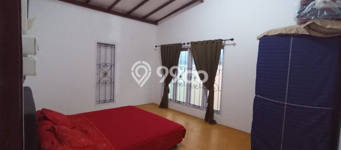 Peluang Bisnis! Vila Kawasan Cisarua, Dimensi 2370m2m², Area Premium dengan potensi meningkat Peluang Bisnis! Vila Kawasan Cisarua, Dimensi 2370m2m², Area Premium dengan potensi meningkat