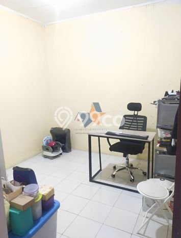 Rumah Luas Asri 2 KT Siap Huni di Graha Raya Tangerang Rumah Luas Asri 2 KT Siap Huni di Graha Raya Tangerang