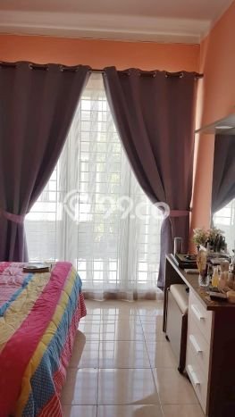For Sale Hunian Rumah Nyaman 3 KT di Graha Raya, Tangerang For Sale Hunian Rumah Nyaman 3 KT di Graha Raya, Tangerang