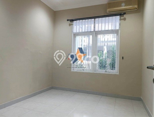 RARE UNIT! Rumah di Graha Raya, 2 KT, View Kota, LT 96m² Bangunan 85m² RARE UNIT! Rumah di Graha Raya, 2 KT, View Kota, LT 96m² Bangunan 85m²