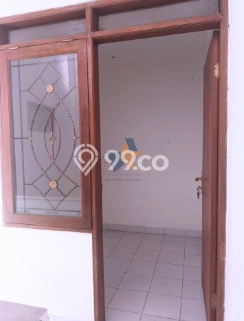 Jual Rumah Bagus Siap Huni LB 150m2 di Serpong Utara, Tangerang Selatan Jual Rumah Bagus Siap Huni LB 150m2 di Serpong Utara, Tangerang Selatan