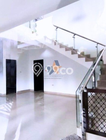 Hunian Mewah LB 500m2 Siap Pakai Desain Elegan di BSD, Tangerang Hunian Mewah LB 500m2 Siap Pakai Desain Elegan di BSD, Tangerang