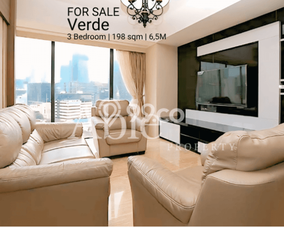 Hunian Apartemen High-Class untuk Dijual di Jakarta Selatan dengan 3 BR & 3 Kamar Mandi Hunian Apartemen High-Class untuk Dijual di Jakarta Selatan dengan 3 BR & 3 Kamar Mandi