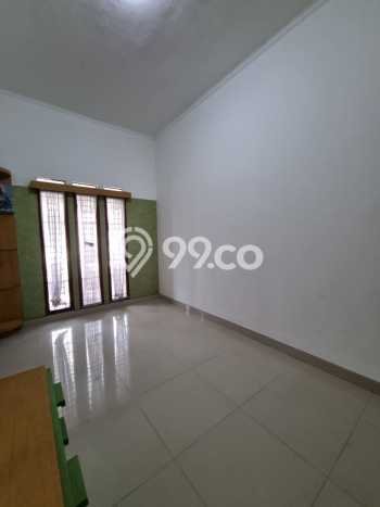 Rumah Luas Asri 5 KT Siap Huni di Taman Kopo Indah Bandung Rumah Luas Asri 5 KT Siap Huni di Taman Kopo Indah Bandung