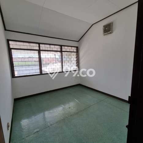 Rumah Modern Cantik 4 KT Siap Huni di Babakan Ciparay Rumah Modern Cantik 4 KT Siap Huni di Babakan Ciparay