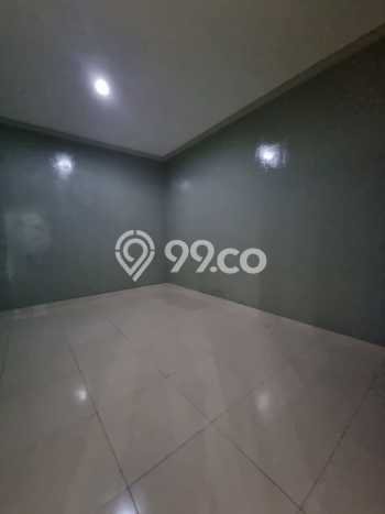 Rumah LT 450m2m² / LB 850m2m² One Gate System di , Bandung Rumah LT 450m2m² / LB 850m2m² One Gate System di , Bandung