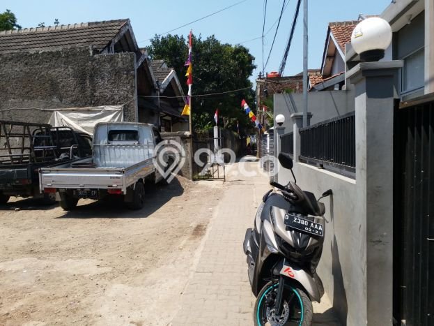 Lahan Strategis di Bojongloa Kaler Dijual dengan Luas 280m2 Lahan Strategis di Bojongloa Kaler Dijual dengan Luas 280m2