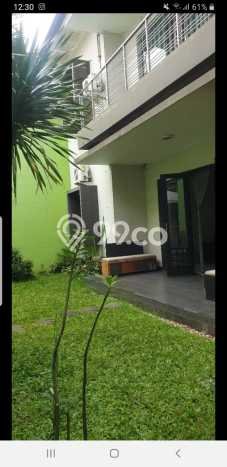 Rumah Elit LB 350m2 Siap Pakai Desain Elegan di Taman Kopo Indah, Bandung Rumah Elit LB 350m2 Siap Pakai Desain Elegan di Taman Kopo Indah, Bandung