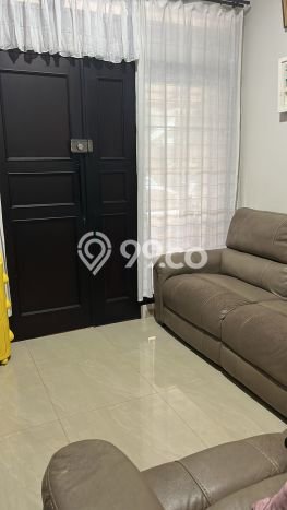 For Sale! Premium House LT 240m2 Desain Elegan di Singgasana For Sale! Premium House LT 240m2 Desain Elegan di Singgasana