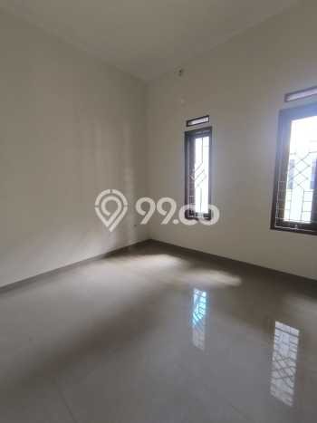 Dijual Hunian Rumah Terawat 3 Kamar di Taman Kopo Indah, Bandung Dijual Hunian Rumah Terawat 3 Kamar di Taman Kopo Indah, Bandung