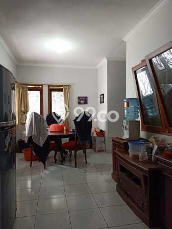 Rumah Mewah LB 131m2 Siap Huni Desain Elegan di Bandung Kota, Bandung Rumah Mewah LB 131m2 Siap Huni Desain Elegan di Bandung Kota, Bandung