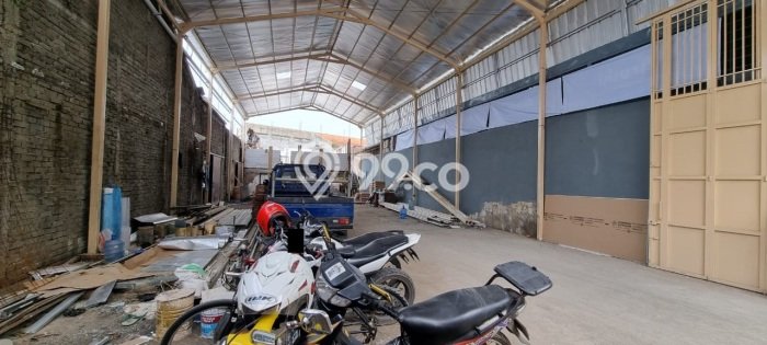 Unit Gudang Dijual di Bandung LT 1322m2 & LB 1322m2 Unit Gudang Dijual di Bandung LT 1322m2 & LB 1322m2