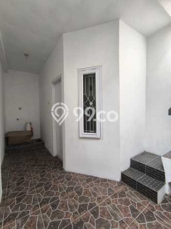 Rumah Minimalis 3 Kamar LT 102m2 di Taman Kopo Indah Rumah Minimalis 3 Kamar LT 102m2 di Taman Kopo Indah
