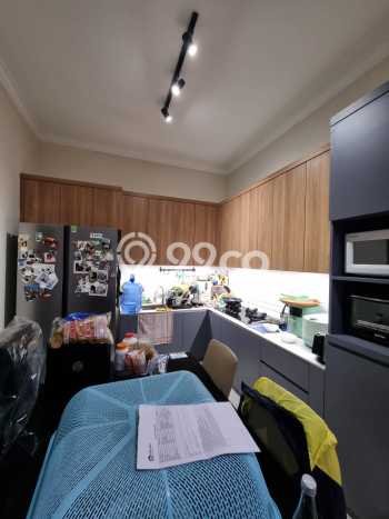 HOT DEAL! Dijual Rumah Premium di , Bandung, Luas Tanah 153m2m² LB 150m2m² HOT DEAL! Dijual Rumah Premium di , Bandung, Luas Tanah 153m2m² LB 150m2m²