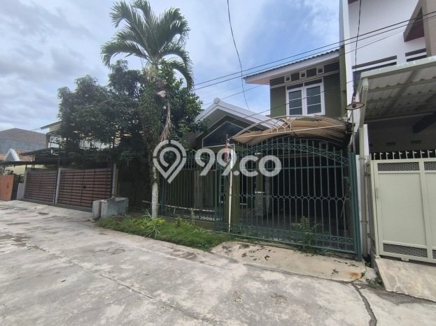 Rumah Modern 3 KT di Taman Kopo Indah Bandung Rumah Modern 3 KT di Taman Kopo Indah Bandung